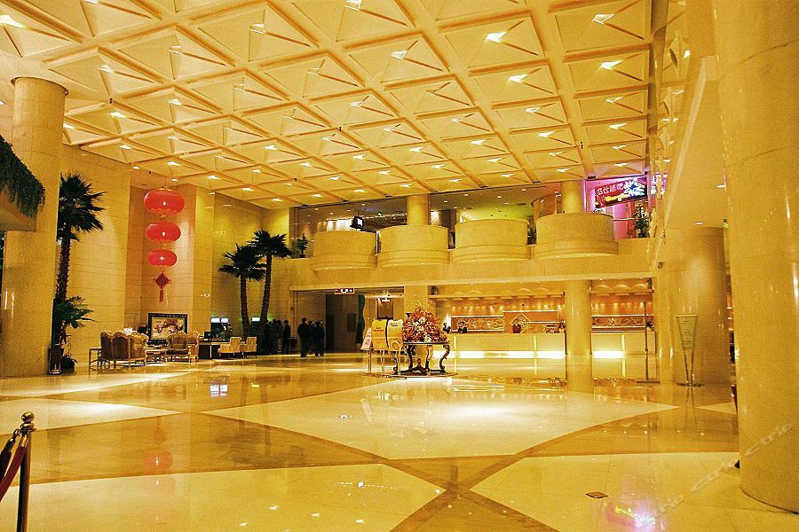 Long Cheng International Hotel Plaza View Taiyuan  Exterior foto